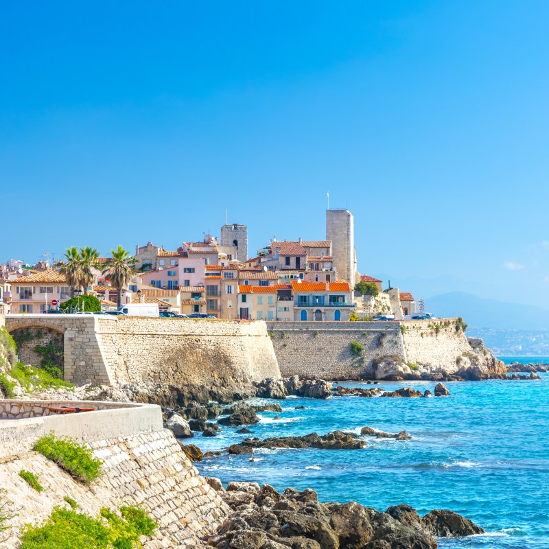 St Paul de Vence, Antibes  - A half day tour on the Riviera